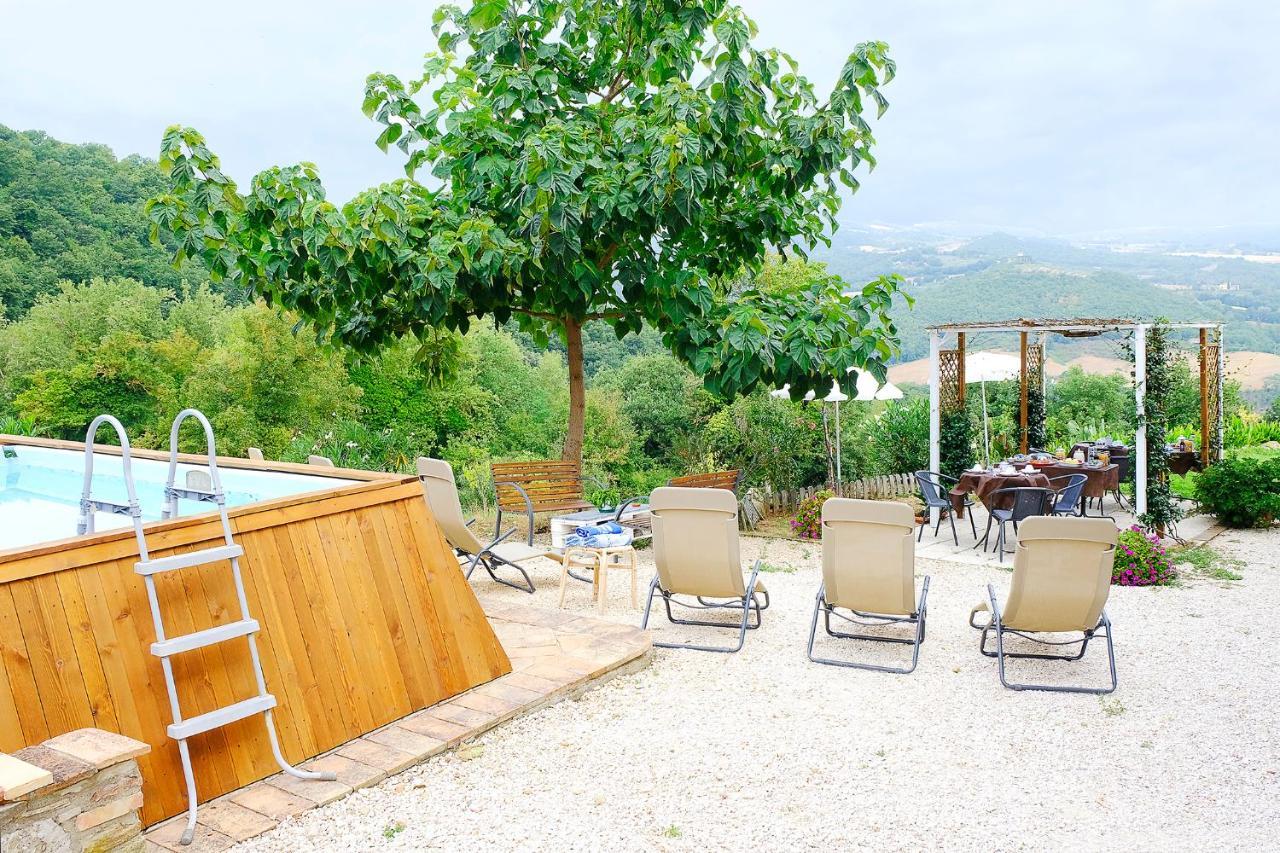 Casale Le Orme Bed and Breakfast Todi Exteriör bild