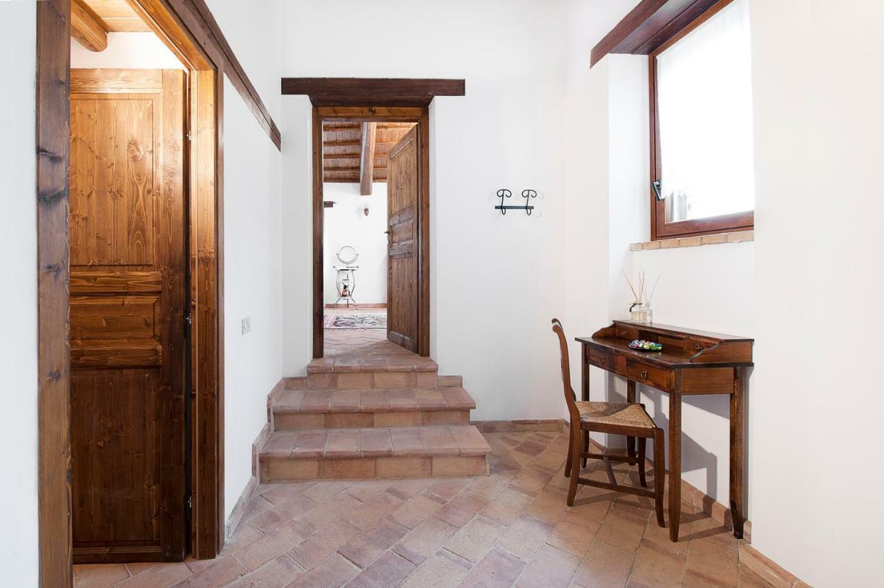 Casale Le Orme Bed and Breakfast Todi Exteriör bild